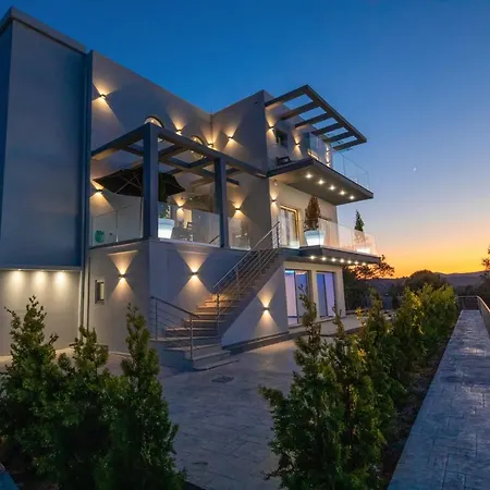 Villa Five Stars