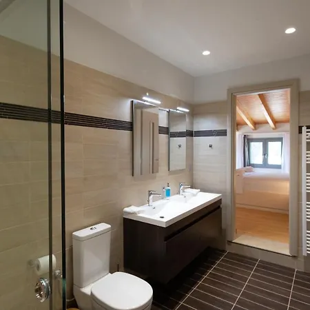 Villa Five Stars Komméno