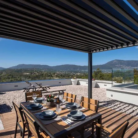 Villa Five Stars *