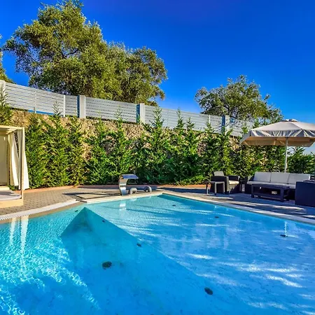 Villa Five Stars