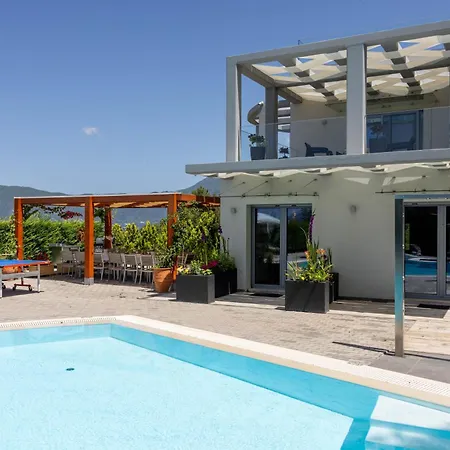 Villa Five Stars *