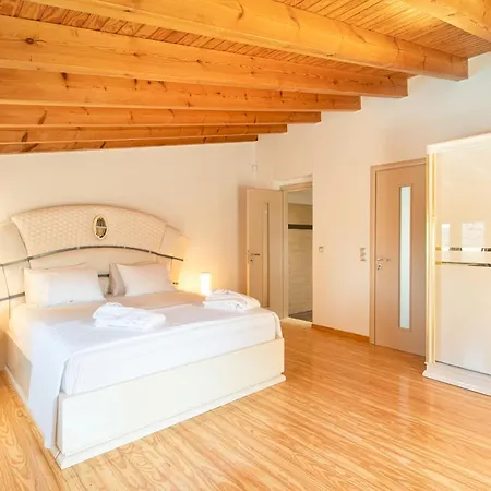 Five Stars Kommeno (Corfu)