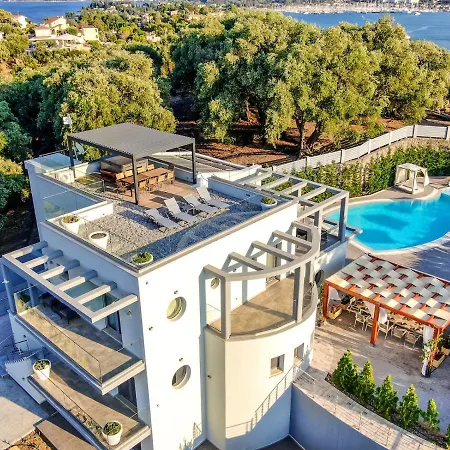 Five Stars * Kommeno (Corfu)