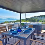 Five Stars Villa Kommeno (Corfu)