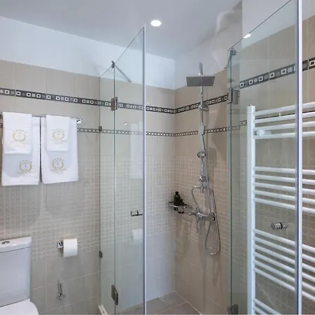 Villa Five Stars